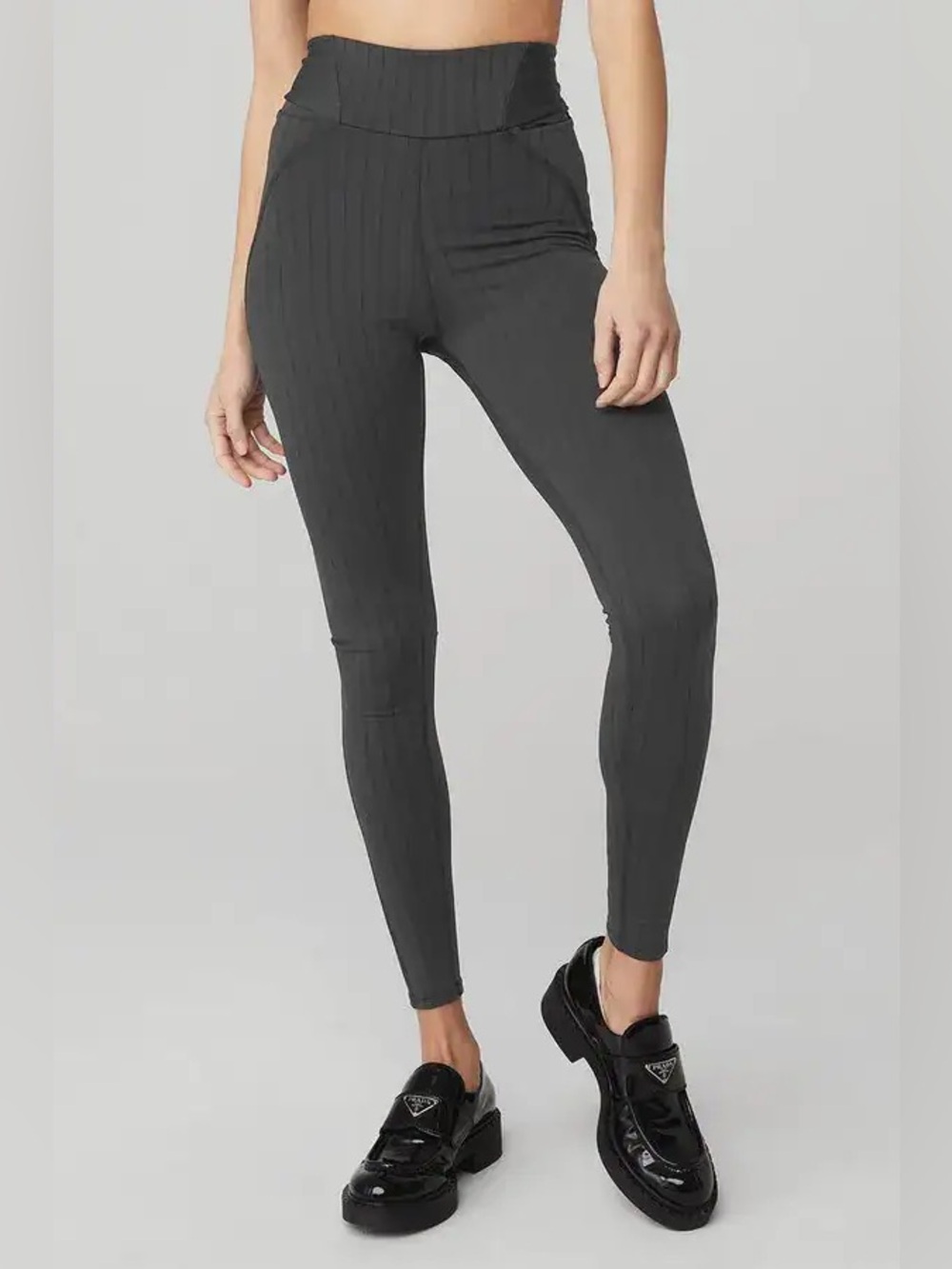 Alo Yoga Women's Small Black Charcoal Pinstripe High Waist Leggings